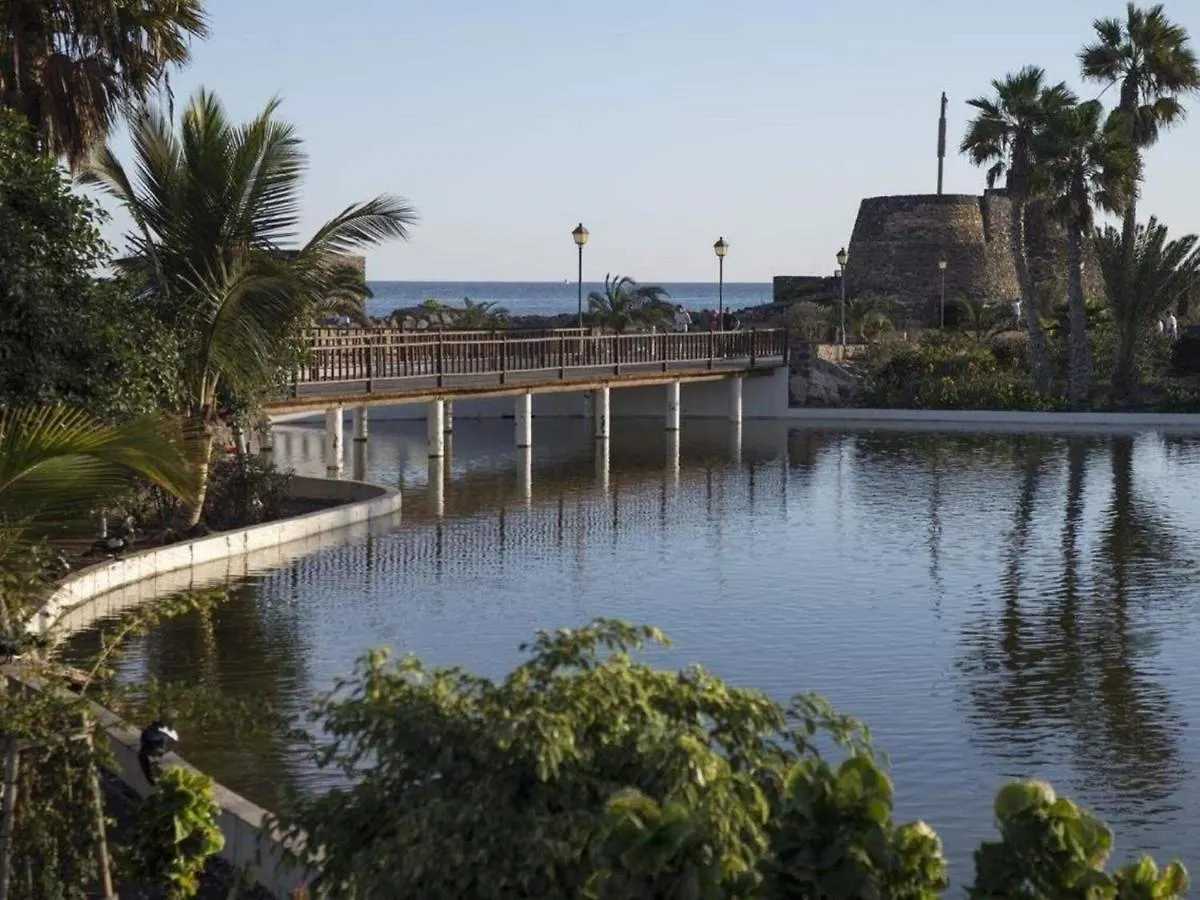 Majestic Holiday Home In Caleta De Fuste With Swimming Pool Antigua